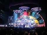 Robbie Williams "Swing Both Ways" Budapest