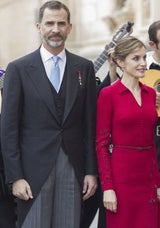 Königin Letizia strahlt neben Felipe