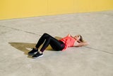 Bauchmuskeln für Faule: So bekommen Sie einen straffen Bauch im Liegen!
