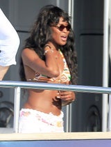 Naomi Campbell entspannt auf Roberto Cavallis Yacht