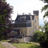 Stronach Villa