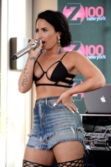 Demi Lovato im Porno-Look