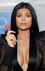 Kylie Jenner mit XXL-Dekolleté