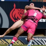 Rugby-Tackling gegen Flitzer