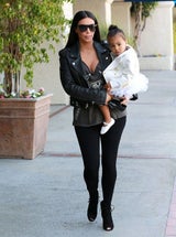 North West: Im Designer-Outfit zur Ballettstunde