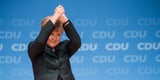 Merkel mit 96,7 % wieder CDU-Chefin