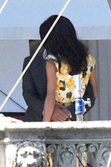 George Clooney bekommt Besuch von Amal Alamuddin
