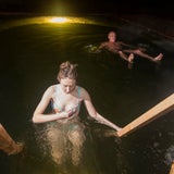 Russen gehen bei Minusgraden baden