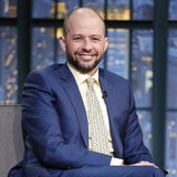 Jon Cryer trägt jetzt Glatze