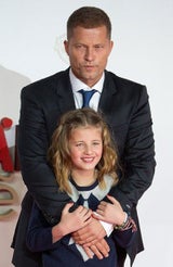 Til Schweiger mit Töchtern bei Premiere