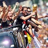 Deutschland empfängt seine WM-Helden