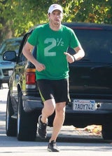 Ashton Kutcher zeigt sich sportlich