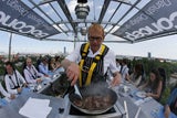 Slideshow | Dinner in the Sky