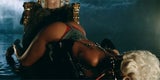 Rihanna versext YouTube mit "Pour It Up"