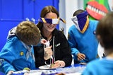 Herzogin Kate zu Besuch bei den kleinen Pfadfindern