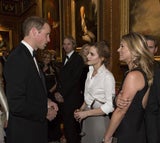Prinz William feiert bei Gala-Dinner mit den Stars