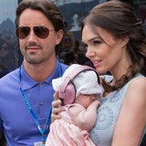 Tamara Ecclestone mit Tochter Sophia in der Boxengasse
