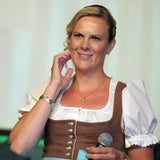 Hosp: Abschiedsparty im Dirndl