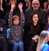 Liv Tyler: Mit ihren Männern beim Basketball