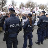 Kundgebung der Tourismuswirtschaft "Gegen das Belastungspaket für den Tourismus"