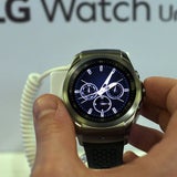 Smartwatches rocken die Handy-Messe