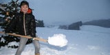 Schnee legt das Land lahm