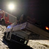 Alkolenker überschlägt sich