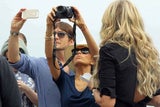 Eva Longoria bummelt in Taormina