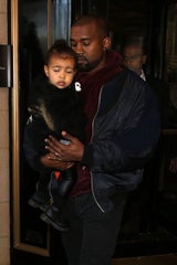 Papa Kanye holt Nori vom Kinderclub ab