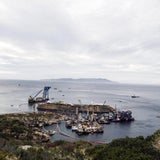 Costa Concordia aufgerichtet