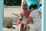 Michelle Hunziker: Strandtag mit ihren Liebsten