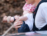 Ashton Kutcher spaziert mit Baby Wyatt