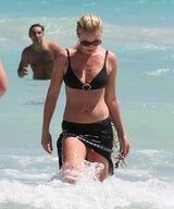 Katherine Heigl als sexy Bikini-Beauty