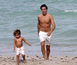 Scott Disick & Sohn Mason: Kourntey Kardashians Jungs sind echte Wasserratten