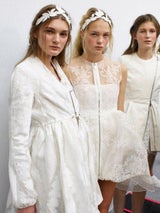 Model Backstage bei Moncler