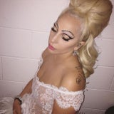 Lady Gaga: Glitzeraugenbrauen