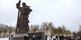 Putin weiht Wladimir-Denkmal ein
