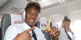 Alaba Flugzeug Eiffelturm
