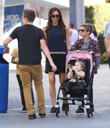 Victoria Beckham: Unterwegs mit den Kids
