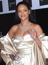 So stylisch war Rihannas Diamond Ball Charity Veranstaltung