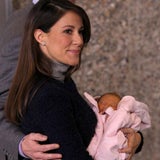 Prinzessin Marie und Prinz Joachim von Dänemark zeigen ihr Baby