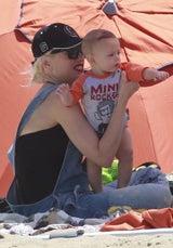 Gwen Stefani: Badespaß mit Zuma, Kingston & Apollo