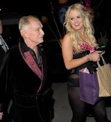 Hugh Hefner feiert mit Anna Sophia Berglund