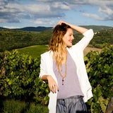 Drew Barrymore als Weinbäuerin