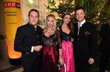 Promis & Polit-Stars beim Jägerball 2016