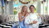 Bar Refaeli als Aschenputtel