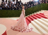 Blake Lively mit Babybauch auf der Met Gala