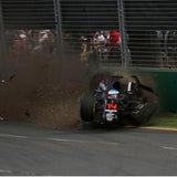 Die Bilder zum Alonso-Crash in Australien