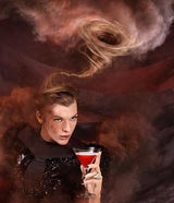 Campari-Kalender 2012 mit Milla Jovovich