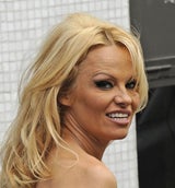 Pamela Anderson: Dunkle Augenringe trotz Make-up